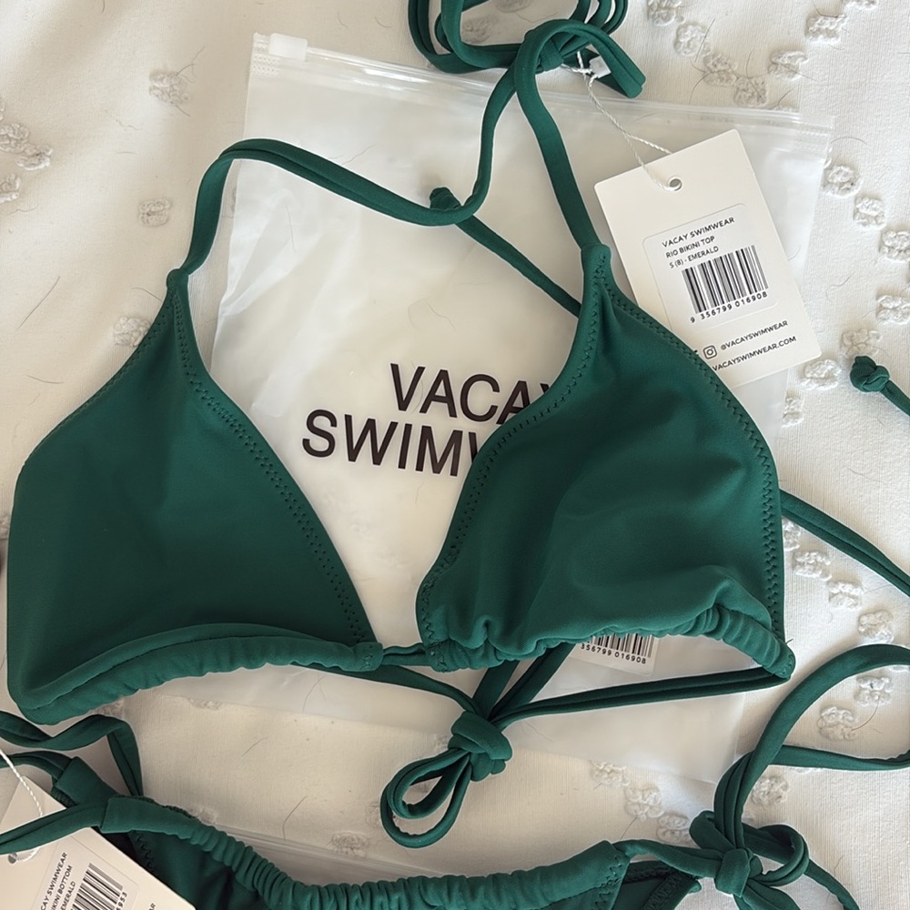 Green Bikini Set - Picture 3 of 4